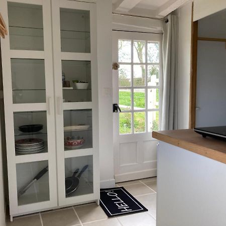 Vila Tiny House Du Haras Cour Lozey Sainte-Marguerite-des-Loges Exteriér fotografie